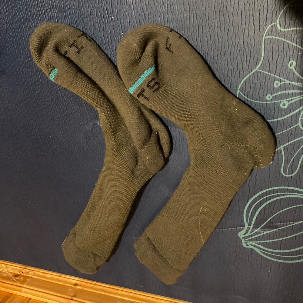 Fits heavy winter socks